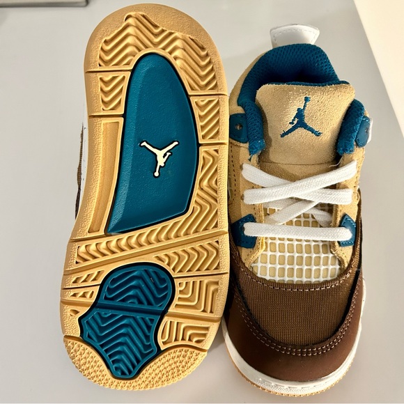 NWOT RARE Jordan 4 Retro ‘Cacao Wow’ Toddler Shoe - Picture 3 of 4